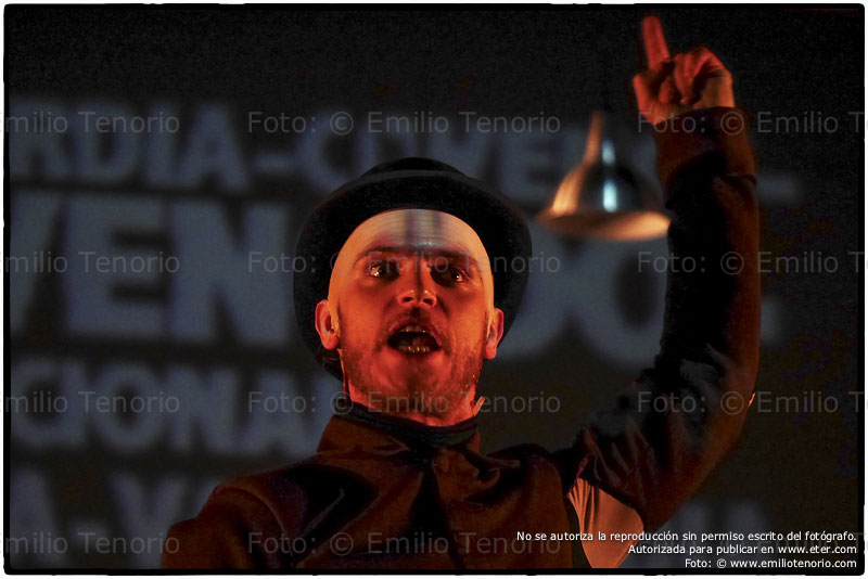 ETER.COM - FRINGE - La ceguera no es trampolin - Emilio Tenorio - www.emiliotenorio.com