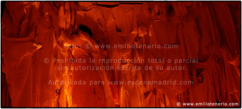 ETER.COM - Los acompañantes 2 - La Usina - www.emiliotenorio.com