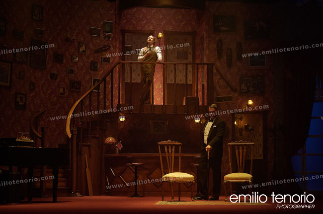 ESCENAMADRID.COM - ¿Quién mató a Sherlock Holmes? - Teatro EDP Gran Vía  - © Emilio Tenorio