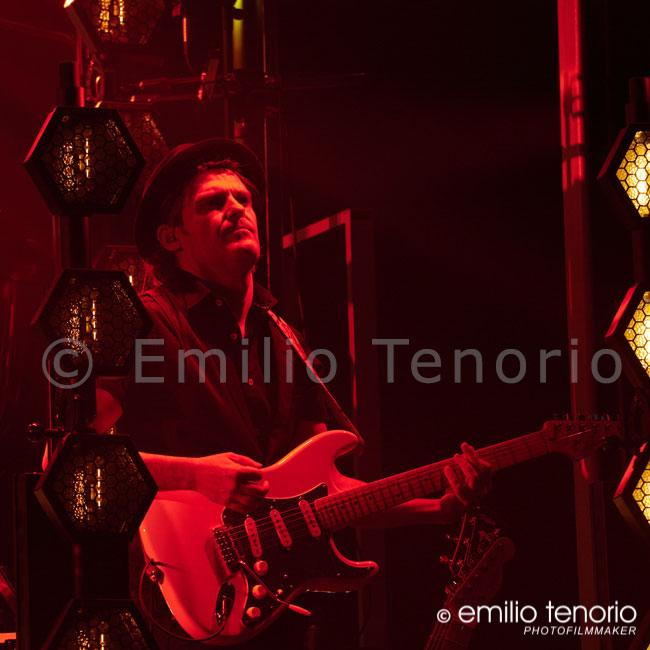ETER.COM - Tina - Teatro Coliseum - © Emilio Tenorio
