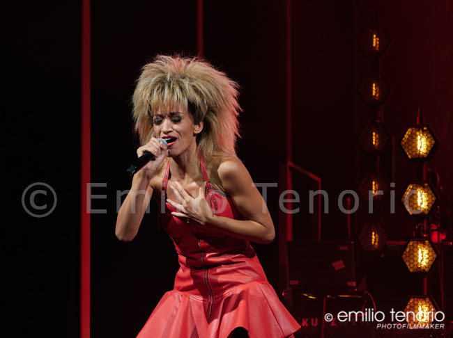 ETER.COM - Tina - Teatro Coliseum - © Emilio Tenorio